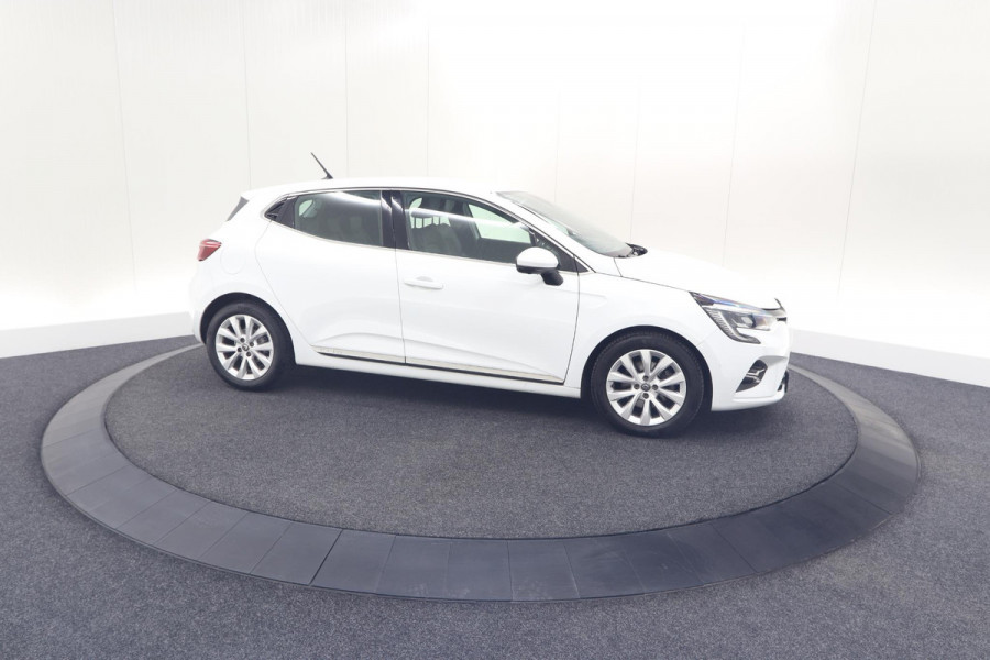 Renault Clio TCe 130 EDC Intens | Rondom Camera | Apple Carplay | Parkeersensoren | Climate Control
