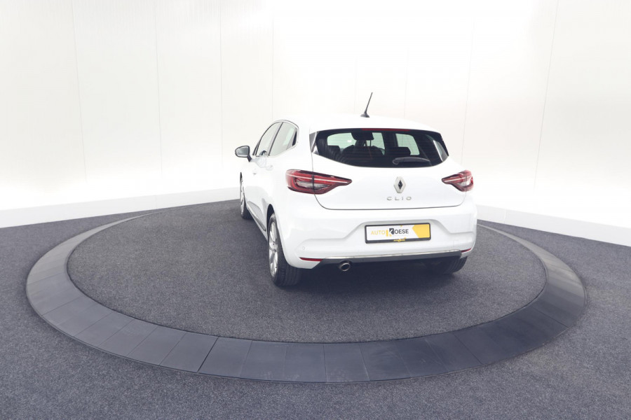 Renault Clio TCe 130 EDC Intens | Rondom Camera | Apple Carplay | Parkeersensoren | Climate Control