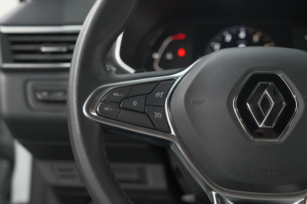 Renault Clio TCe 130 EDC Intens | Rondom Camera | Apple Carplay | Parkeersensoren | Climate Control