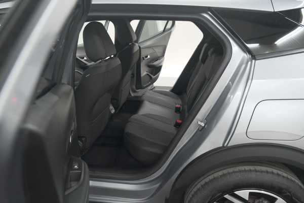 Peugeot 2008 Hybrid 136 e-DCS6 Allure | 360 Camera | Adaptieve Cruise Control | Dodehoekdetectie | Navigatie