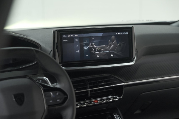 Peugeot 2008 Hybrid 136 e-DCS6 Allure | 360 Camera | Adaptieve Cruise Control | Dodehoekdetectie | Navigatie
