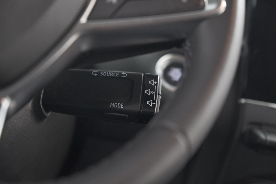 Renault Captur 1.6 E-Tech full hybrid 145 techno | Pack Full Screen | Camera | Navigatie | Allseason Banden