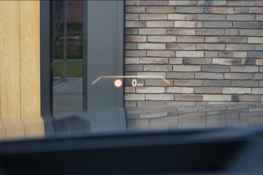 BMW 3 Serie Touring 330e xDrive M-Sport Individual