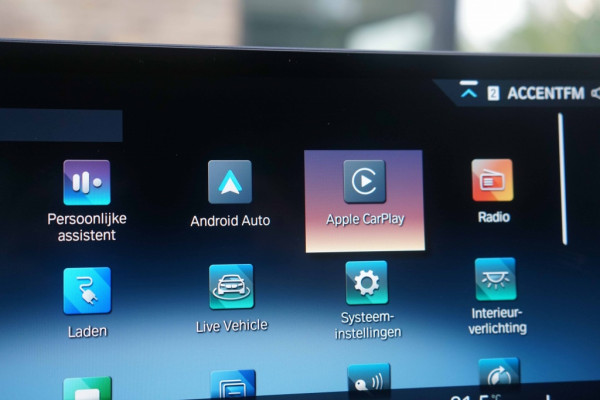 BMW 3 Serie Touring 330e xDrive M-Sport Individual