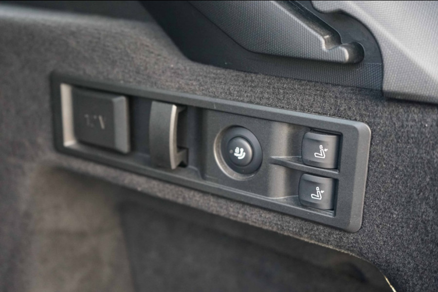 BMW 3 Serie Touring 330e xDrive M-Sport Individual