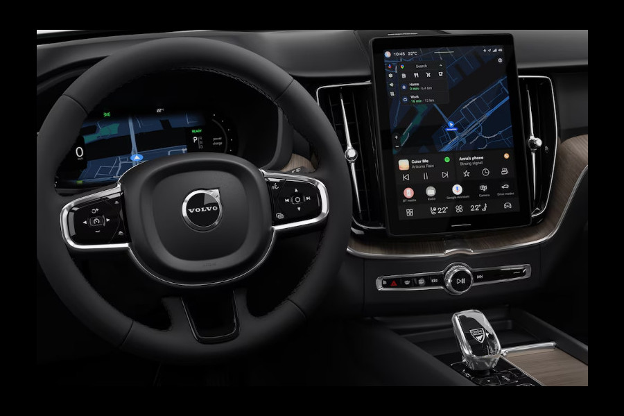 Volvo XC60 T6 350PK Automaat Plug-in hybrid AWD Plus Dark Elektrisch bedienbare voorstoelen met geheugen/ Stoelverwarming/ Stuurverwarming/ Harman Kardon audio/ 360 Camera/ BLIS