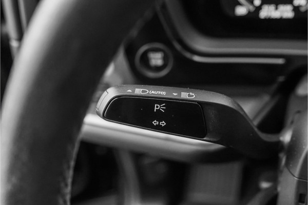 Porsche Cayenne Coupé 3.0 E-Hybrid Sport Design Burmester Inno-Drive Trekhaak 22" 1e Eig BTW