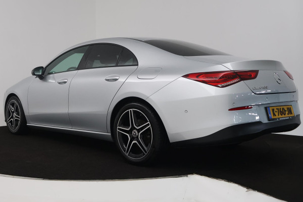 Mercedes-Benz CLA-Klasse 180 Business Solution (STOELVERWARMING, ACHTERUITRIJCAMERA, CRUISE CONTROL, PARKEERSENSOREN)