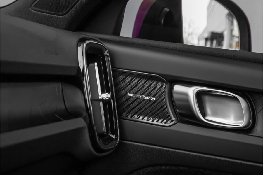 Volvo XC40 Recharge Ultimate Pano H/K ACC 20"