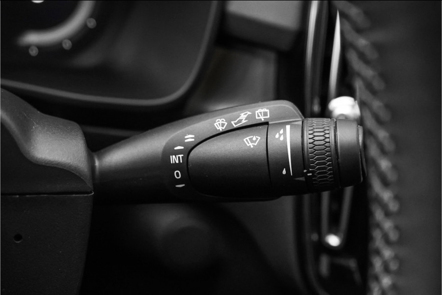 Volvo XC40 Recharge Ultimate Pano H/K ACC 20"