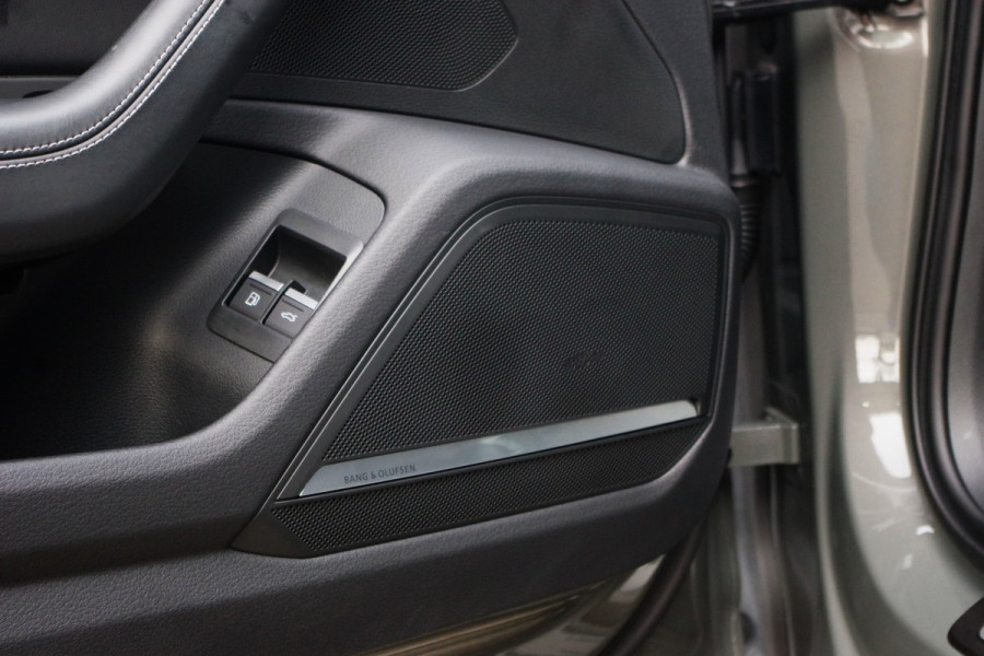 Audi A6 Limousine 55 TFSI e 367 PK Quattro Pro Line S-Line Competition PHEV, Panoramadak, B&O Sound