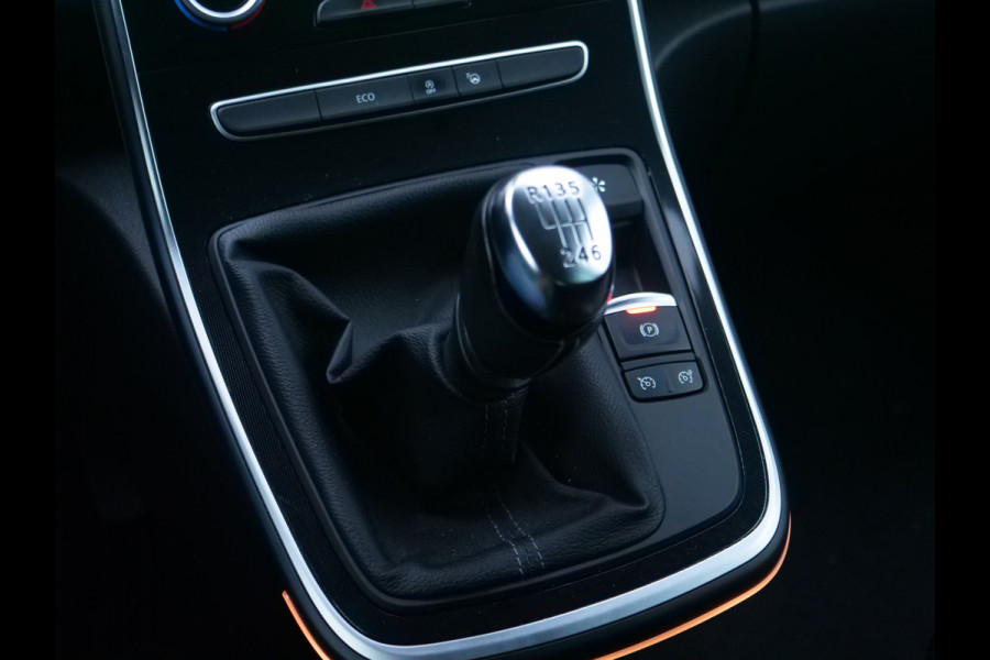 Renault Scénic 1.2 TCe Bose | NL auto | led | camera | trekhaak | zeer nette staat.