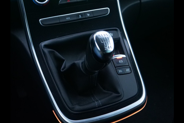 Renault Scénic 1.2 TCe Bose | NL auto | led | camera | trekhaak | zeer nette staat.