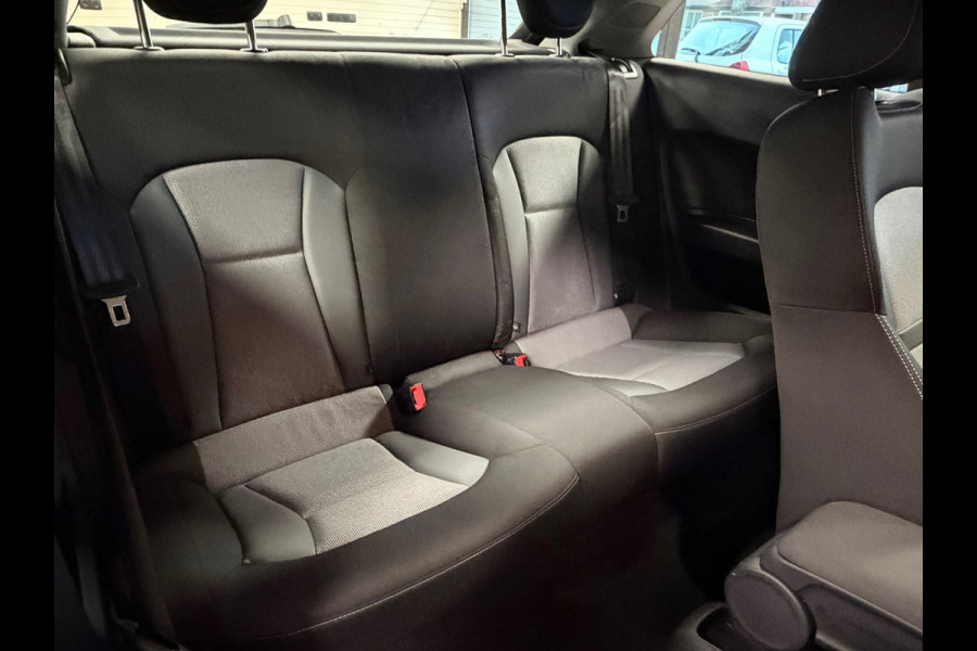 Audi A1 1.0 TFSI Advance Sport S-TRONIC AUT. AIRCO CRUISE NAVIGATIE PDC BLUETOOTH STOELVERWARMING