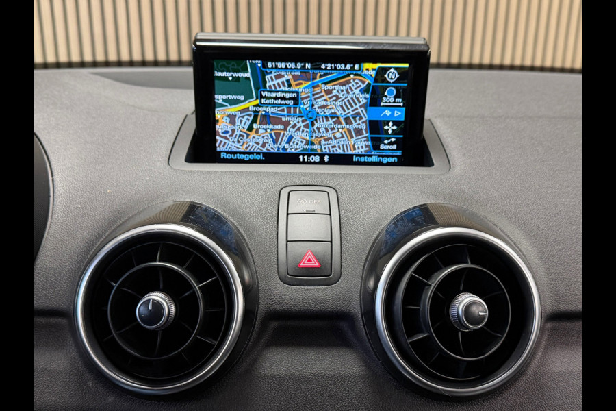 Audi A1 1.0 TFSI Advance Sport S-TRONIC AUT. AIRCO CRUISE NAVIGATIE PDC BLUETOOTH STOELVERWARMING