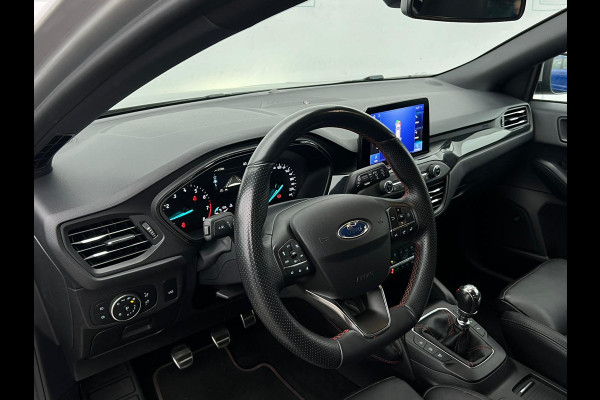Ford Focus Wagon 1.5 EcoBoost ST Line Business NL AUTO | CARPLAY | CAMERA | LEDER | DEALER ONDERH | AFN. TREKHAAK | STUURWIEL VERW |