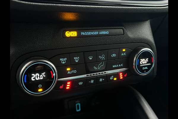 Ford Focus Wagon 1.5 EcoBoost ST Line Business NL AUTO | CARPLAY | CAMERA | LEDER | DEALER ONDERH | AFN. TREKHAAK | STUURWIEL VERW |