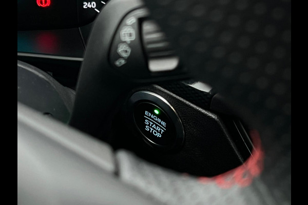 Ford Focus Wagon 1.5 EcoBoost ST Line Business NL AUTO | CARPLAY | CAMERA | LEDER | DEALER ONDERH | AFN. TREKHAAK | STUURWIEL VERW |