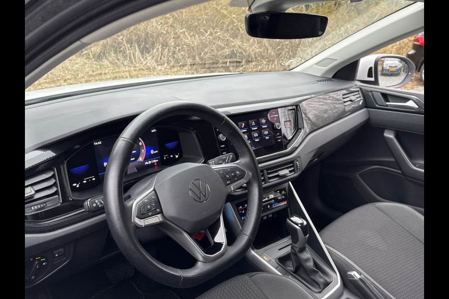 Volkswagen Taigo TSI 110PK DSG LIFE CAMERA/ACC/CARPLAY