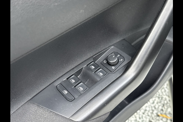 Volkswagen Taigo TSI 110PK DSG LIFE CAMERA/ACC/CARPLAY