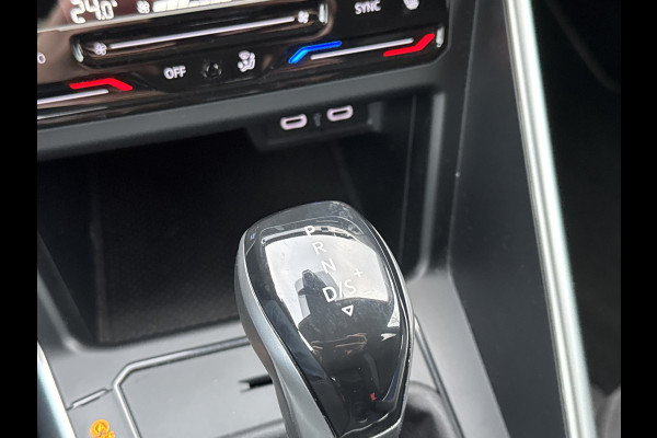 Volkswagen Taigo TSI 110PK DSG LIFE CAMERA/ACC/CARPLAY