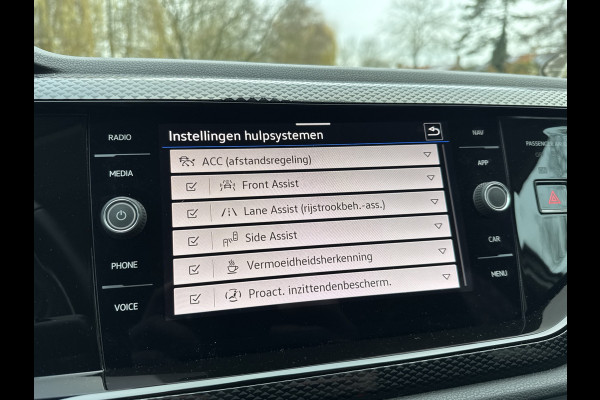 Volkswagen Taigo TSI 110PK DSG LIFE CAMERA/ACC/CARPLAY