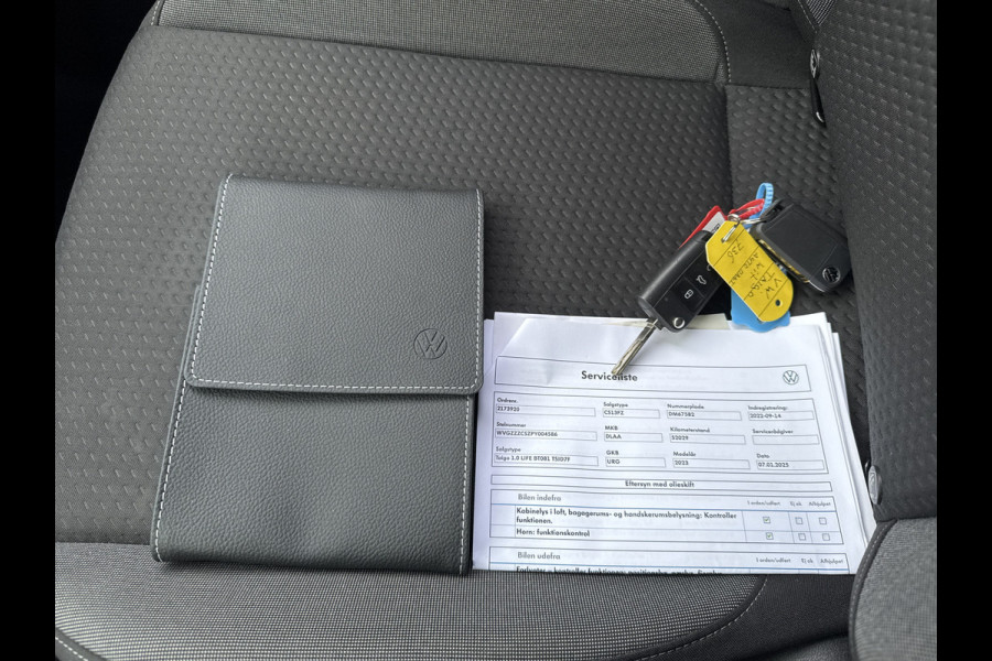 Volkswagen Taigo TSI 110PK DSG LIFE CAMERA/ACC/CARPLAY