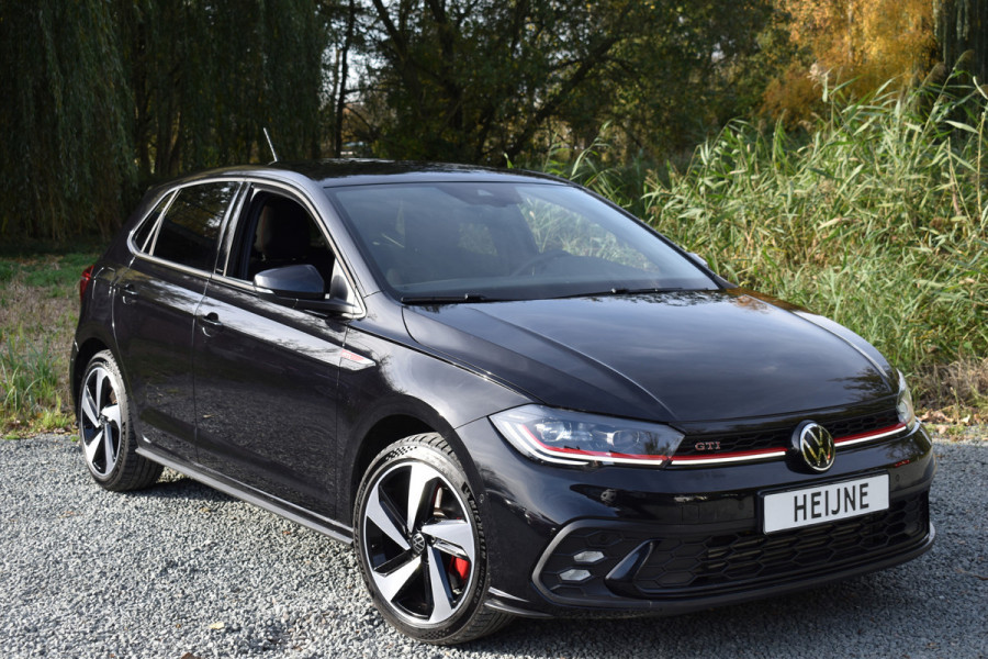 Volkswagen Polo 2.0 TSI GTI TSI 210PK DSG GTI-SPORT IQ-LIGHT/PDC/CARPLAY