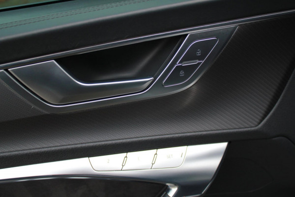 Audi A6 Avant RS 6 TFSI quattro