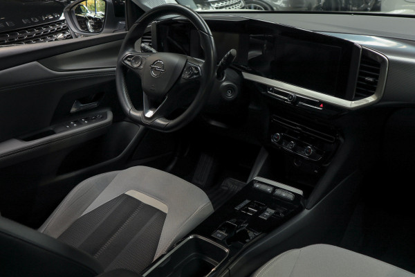 Opel Mokka 1.2 T Leder Navi Camera PDC Climate Stoelverwarm. Carplay Cruise BTW auto