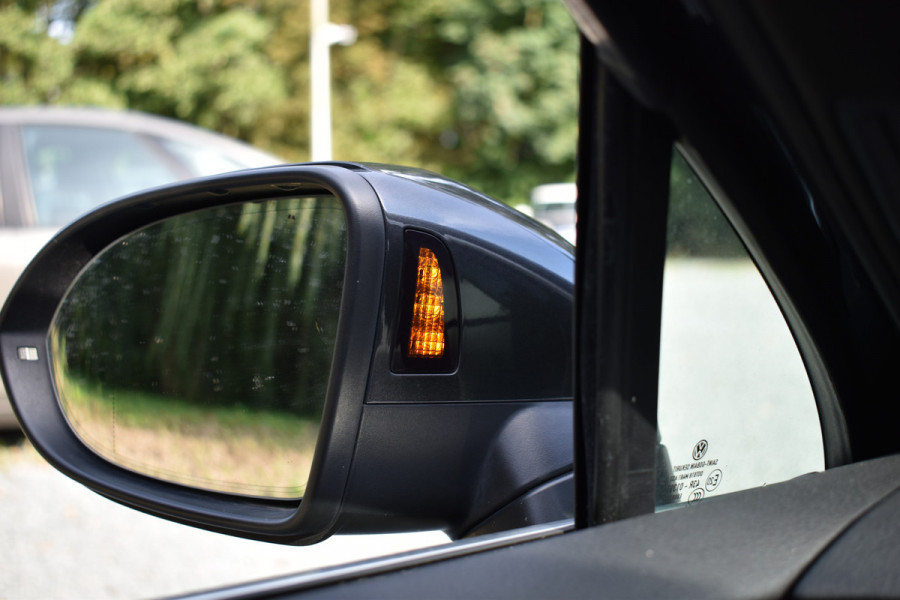 Volkswagen Passat Variant 218PK DSG HYBRID GTE BUSINESS TREKHAAK/IQ-LIGHT/VIRTUAL/LEDER