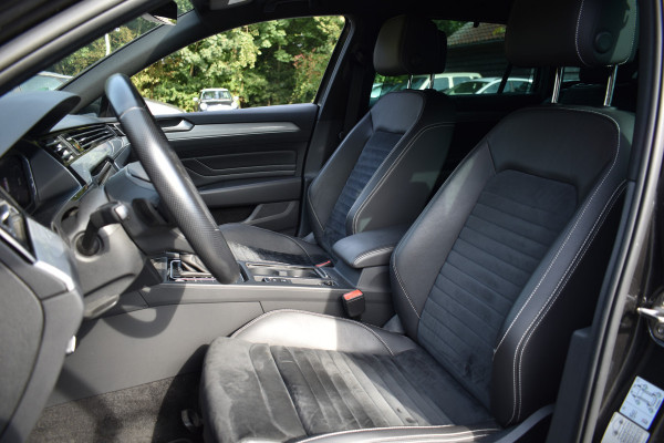 Volkswagen Passat Variant 218PK DSG HYBRID GTE BUSINESS TREKHAAK/IQ-LIGHT/VIRTUAL/LEDER