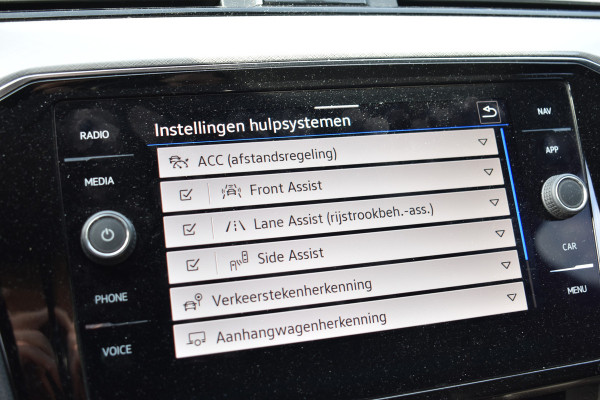 Volkswagen Passat Variant 218PK DSG HYBRID GTE BUSINESS TREKHAAK/IQ-LIGHT/VIRTUAL/LEDER