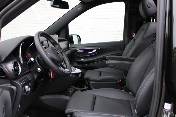 Mercedes-Benz V-Klasse 300d / DC / AMG / Panorama / 4.000km!! / Burmester / 360 Cam / Vol Opties / NIEUWSTAAT