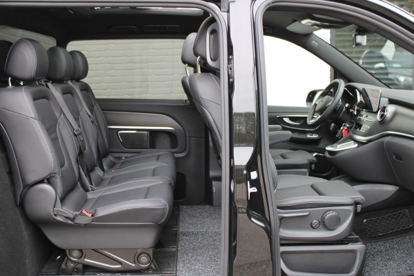 Mercedes-Benz V-Klasse 300d / DC / AMG / Panorama / 4.000km!! / Burmester / 360 Cam / Vol Opties / NIEUWSTAAT