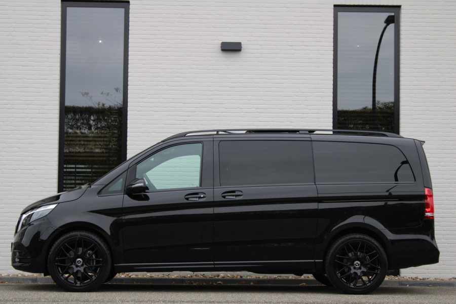 Mercedes-Benz V-Klasse 300d / DC / AMG / Panorama / 4.000km!! / Burmester / 360 Cam / Vol Opties / NIEUWSTAAT
