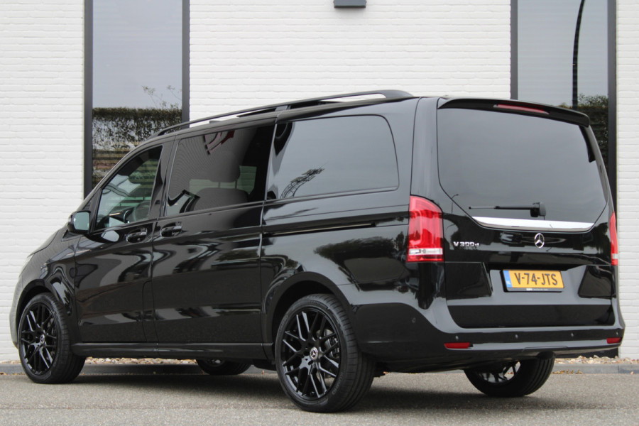 Mercedes-Benz V-Klasse 300d / DC / AMG / Panorama / 4.000km!! / Burmester / 360 Cam / Vol Opties / NIEUWSTAAT