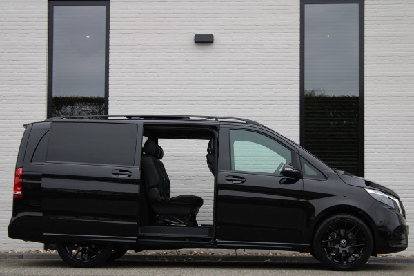 Mercedes-Benz V-Klasse 300d / DC / AMG / Panorama / 4.000km!! / Burmester / 360 Cam / Vol Opties / NIEUWSTAAT