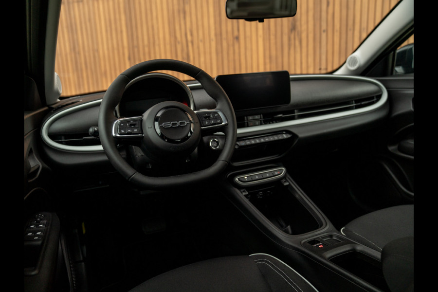 Fiat 600 1.2 Hybrid Urban 145pk | Pack Comfort | CarPlay | Achteruitrijcamera