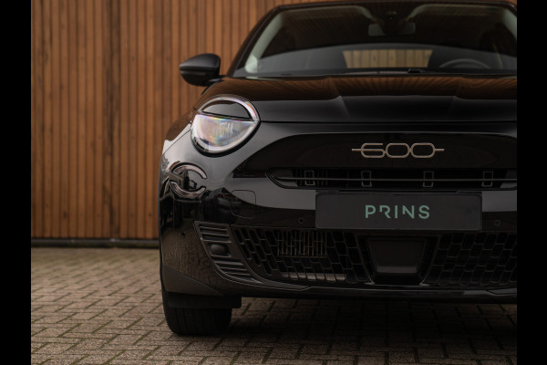 Fiat 600 1.2 Hybrid Urban 145pk | Pack Comfort | CarPlay | Achteruitrijcamera