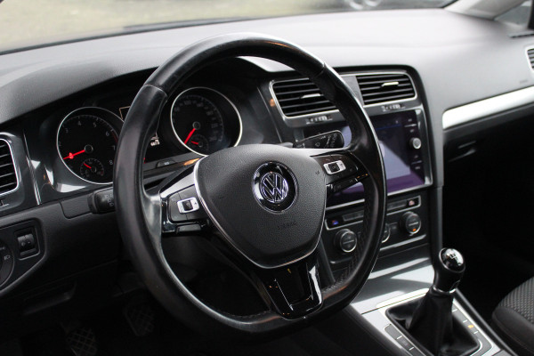 Volkswagen Golf 1.0-86pk TSI Trendline. Trekhaak, Achteruitrijcamera, Pdc, Navi, Cruise,