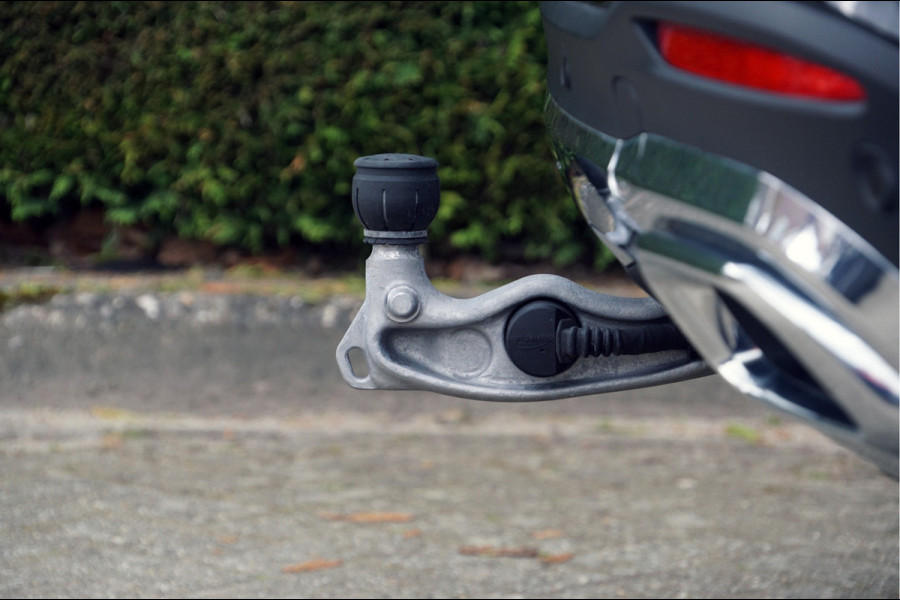 Mercedes-Benz GLE GLE 400 e 4M AMG Line Facelift | Luchtvering Trekhaak Memory Burmester Pano Digital