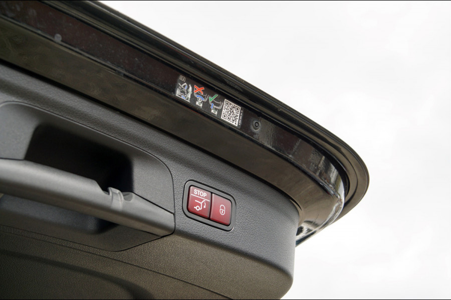 Mercedes-Benz GLE GLE 400 e 4M AMG Line Facelift | Luchtvering Trekhaak Memory Burmester Pano Digital