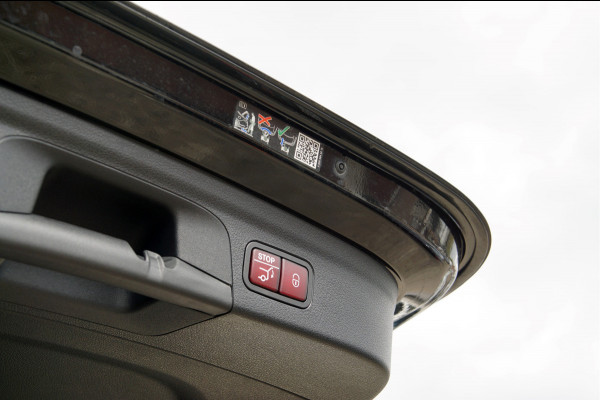 Mercedes-Benz GLE GLE 400 e 4M AMG Line Facelift | Luchtvering Trekhaak Memory Burmester Pano Digital