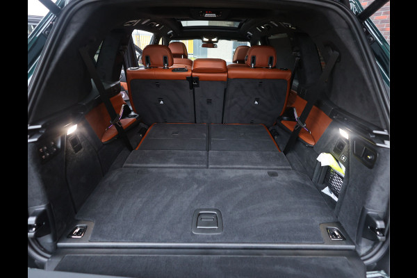 BMW X7 40d xDrive | Oxford Green - Skylounge - Trekhaak