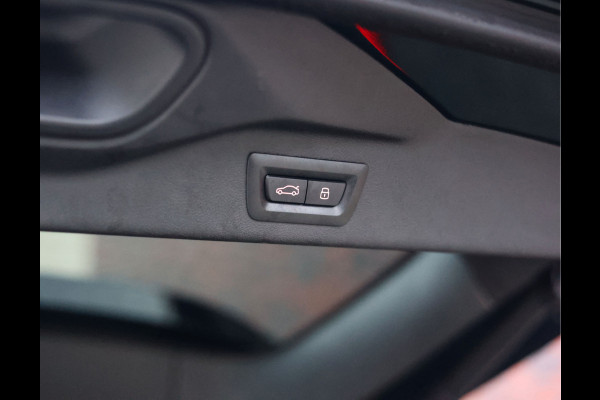 BMW X7 40d xDrive | Oxford Green - Skylounge - Trekhaak