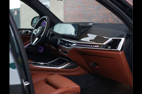 BMW X7 40d xDrive | Oxford Green - Skylounge - Trekhaak