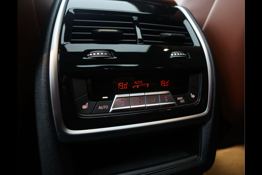 BMW X7 40d xDrive | Oxford Green - Skylounge - Trekhaak