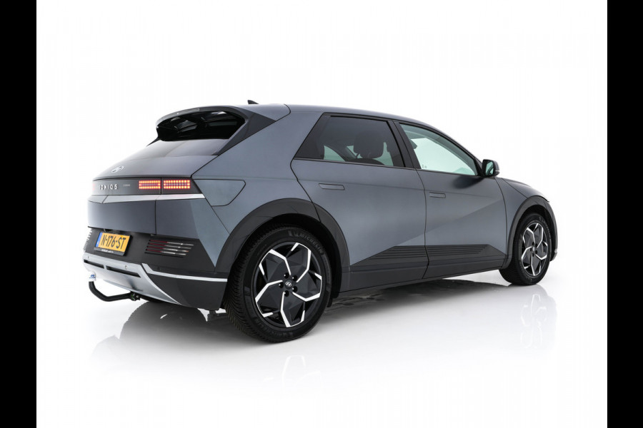 Hyundai IONIQ 5 Connect+ 73kWh [ 3-Fase ] {SOH-97%} (INCL-BTW) Aut *HEATPUMP | LEATHER | BOSE-AUDIO | FULL-LED | DIGI-COCKPIT | AMBIENT-LIGHT | DAB | SHIFT-PADDLES | HEAD-UP | NAVI-FULLMAP | KEYLESS | CAMERA | HEATED-COMFORTSEATS | ...