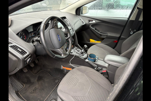 Ford FOCUS Wagon 1.0 Ecoboost Titanium 125pk Trekhaak | Navigatie | Apple Carplay, Android Auto | Voorruit verwarming | Dealer onderhouden